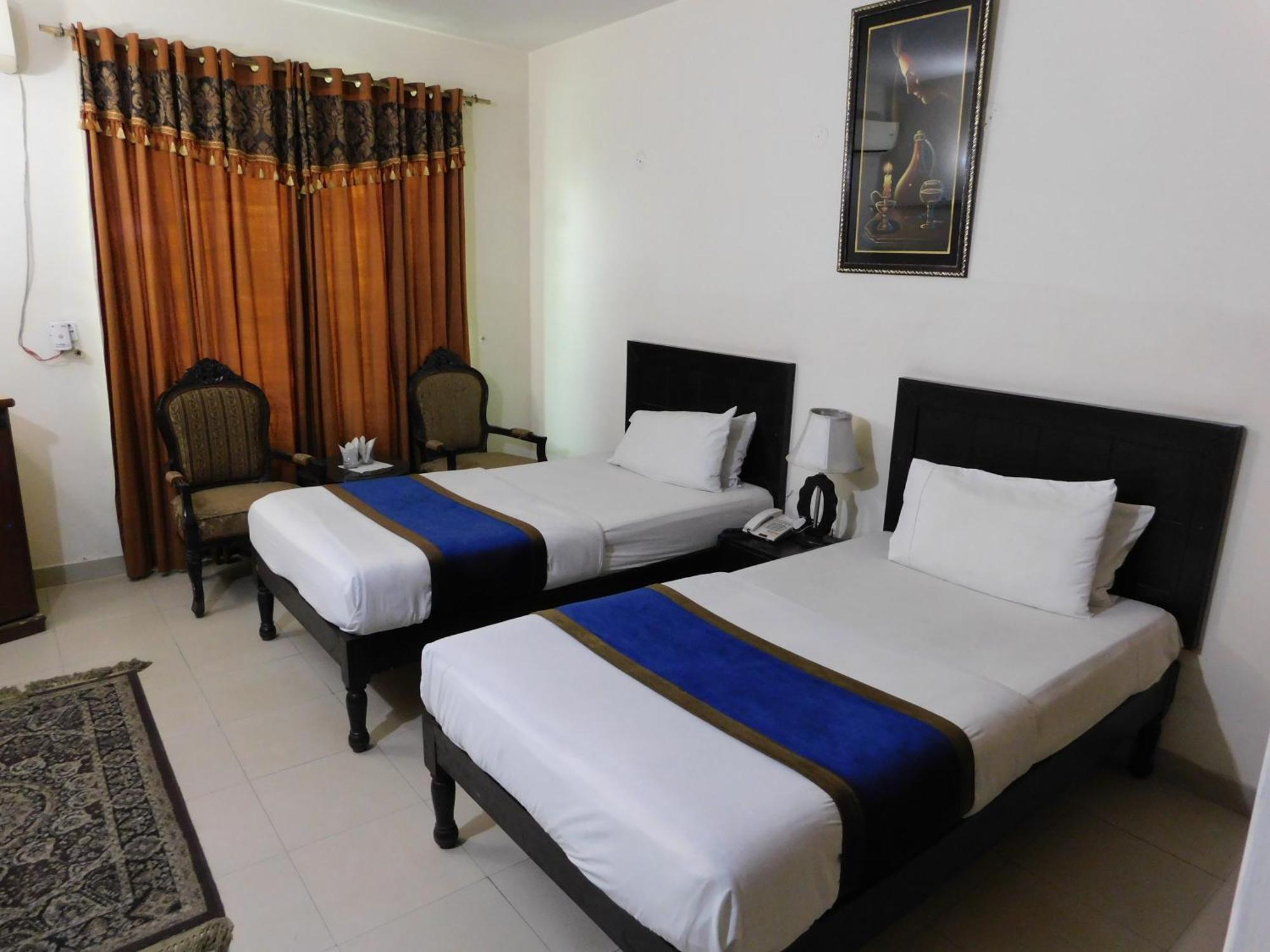 Hotel Tourist Inn Lahore Eksteriør bilde