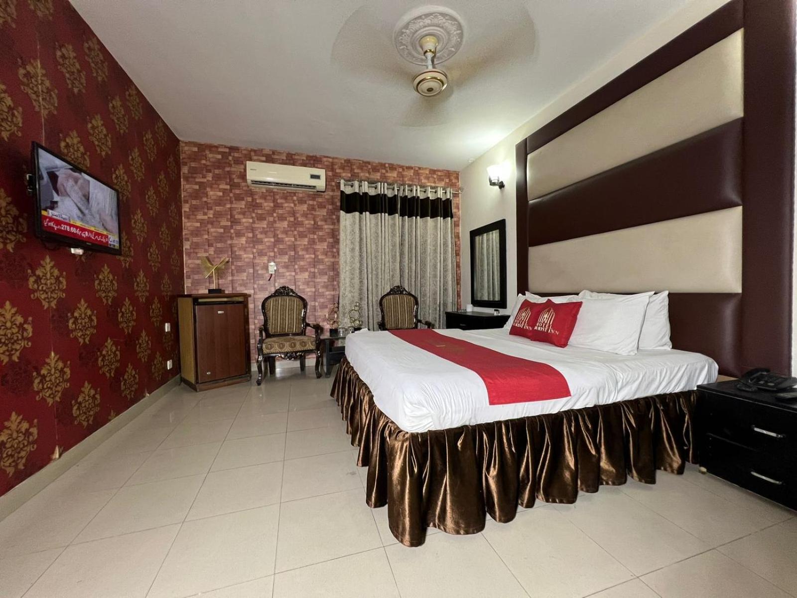 Hotel Tourist Inn Lahore Eksteriør bilde